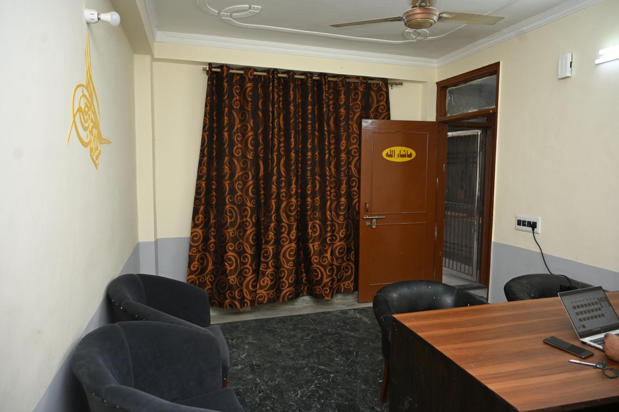 Alam's House Apartment *