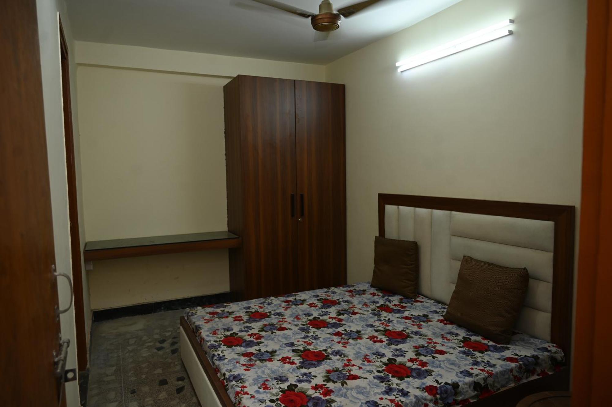 Alam's House Apartment New Delhi